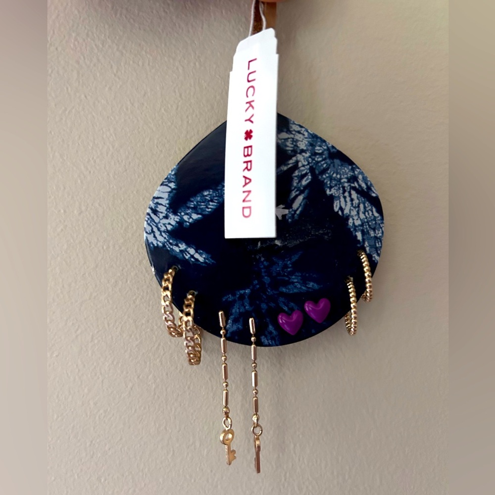 Lucky Brand Earring Set - Picture 3 of 3